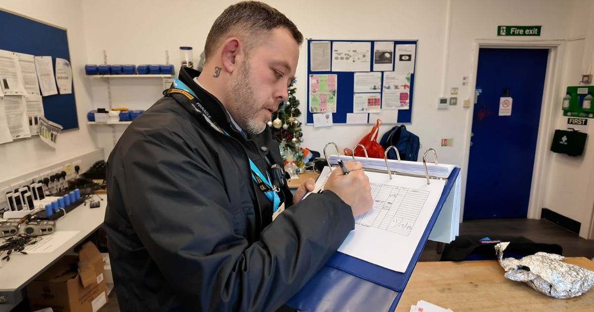 Great Northern passenger host signing in